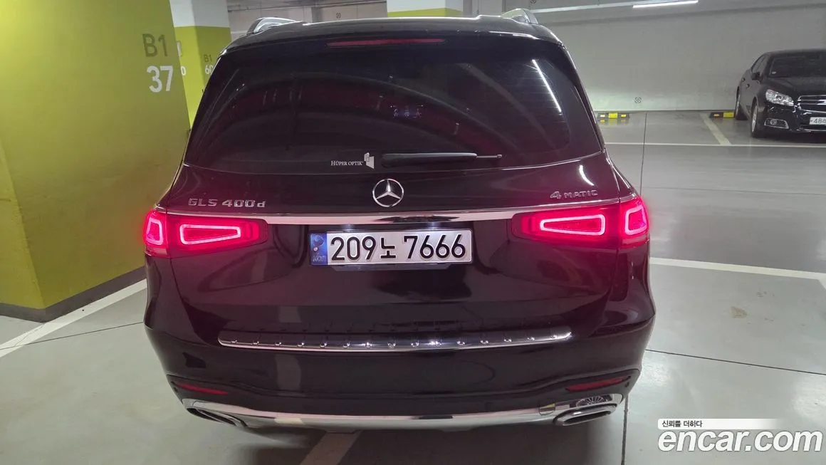 Mercedes-Benz GLS-Class — фото 10