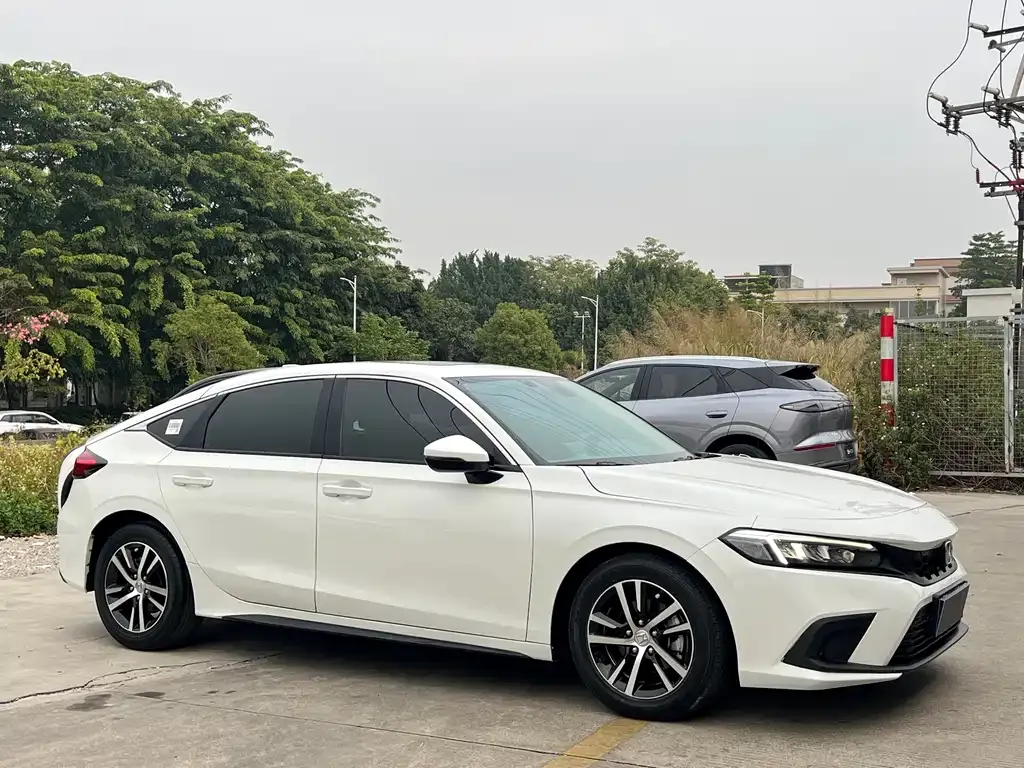 Honda Civic 2023 из CN, фото 3