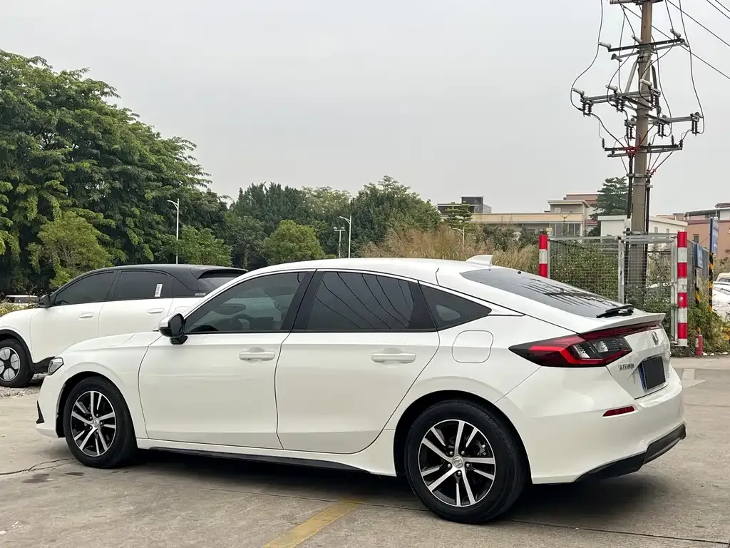 Honda Civic 2023 из CN, фото 9