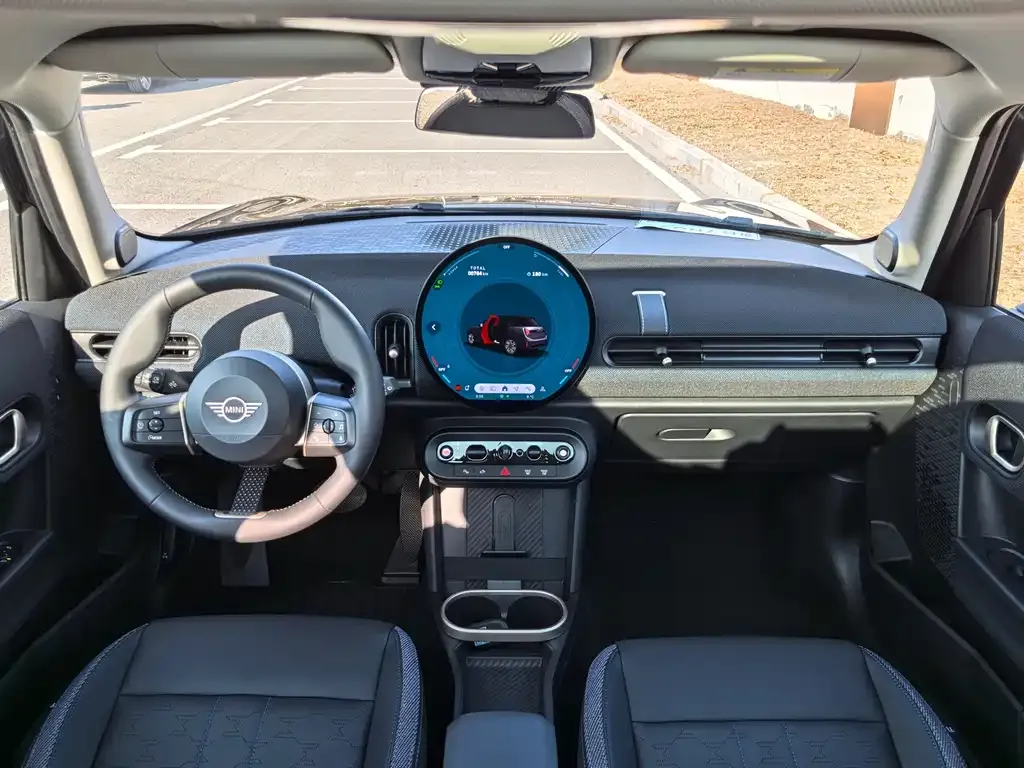 MINI Cooper (3-door) 2025 из CN, фото 8
