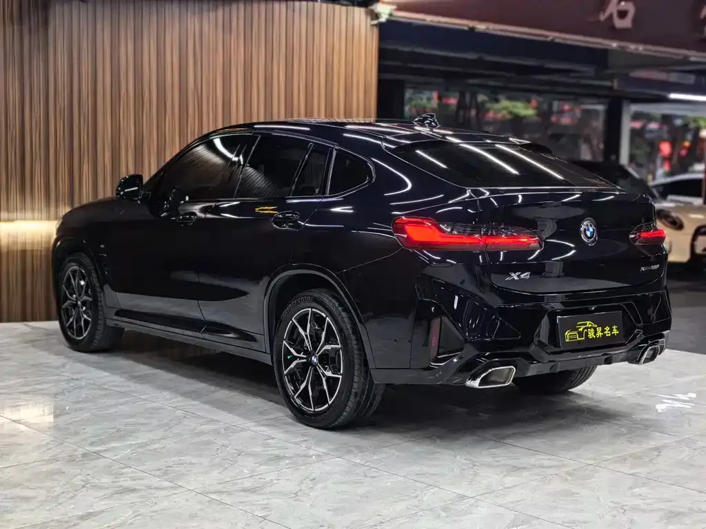BMW X4 — фото 9