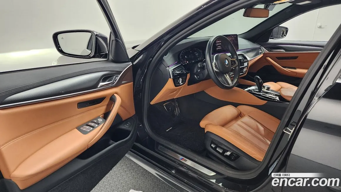 BMW 5-Series 2023 из KR, фото 7