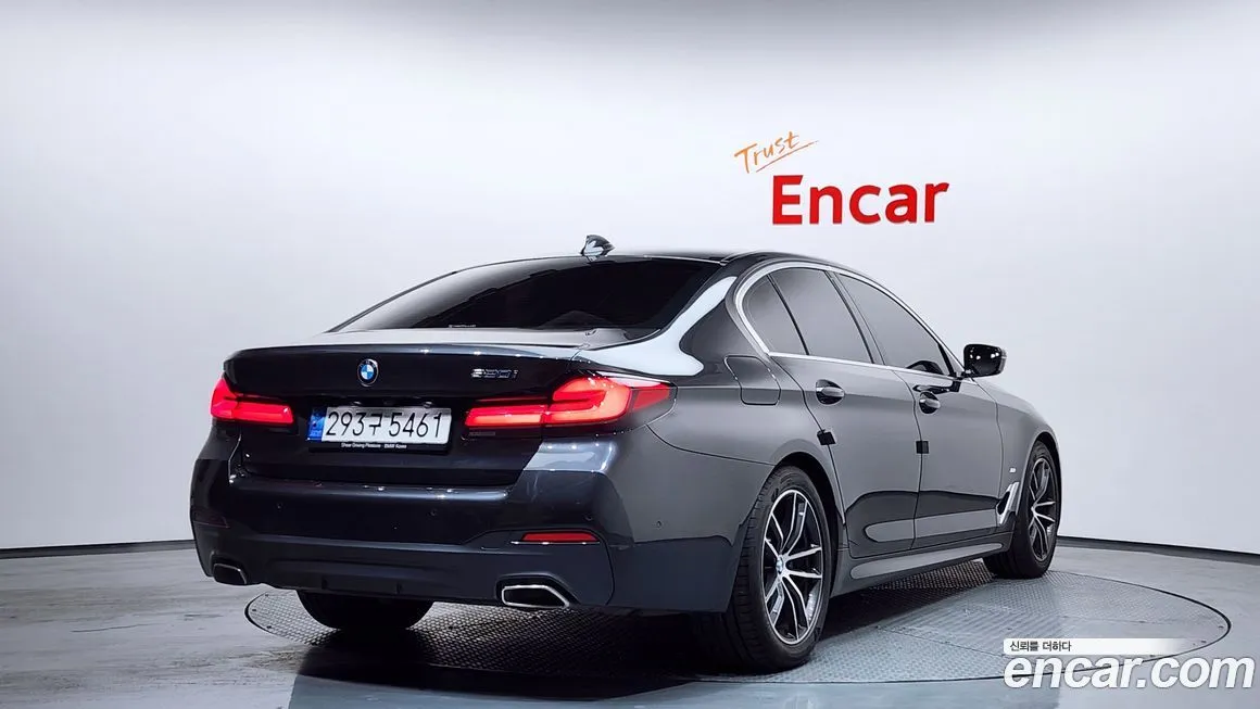 BMW 5-Series 2023 из KR, фото 9