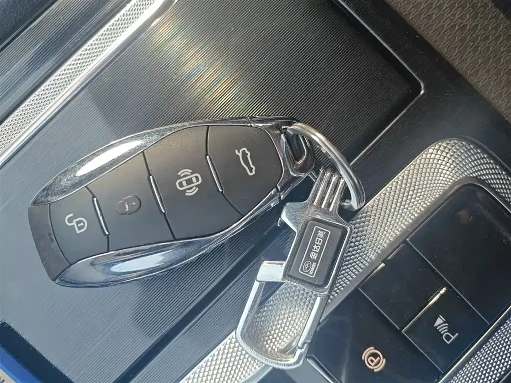 Hongqi H5 2023 из CN, фото 9