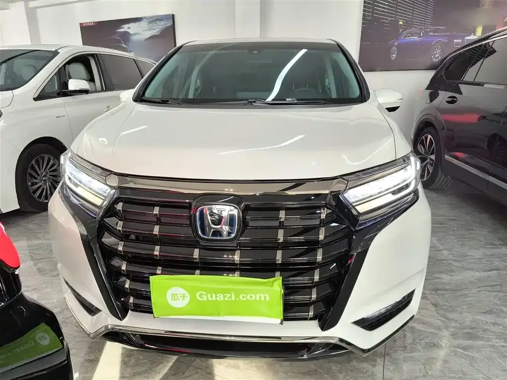 Honda Elysion 2023 из CN, фото 5