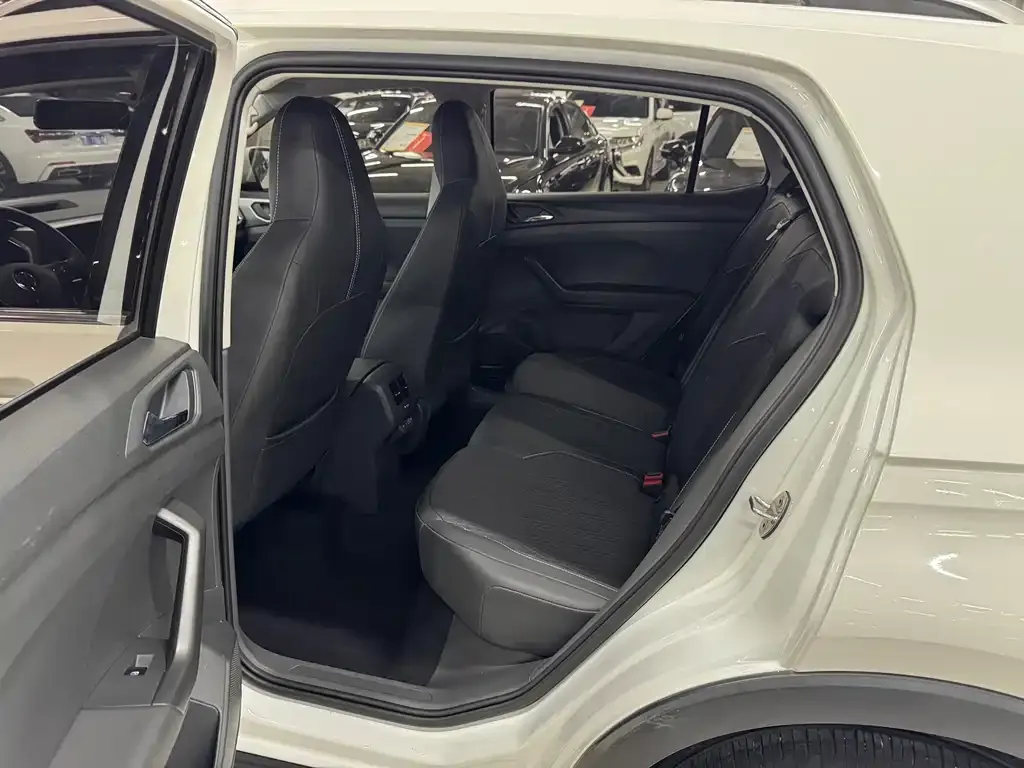 Volkswagen T-Cross 2022 из CN, фото 4