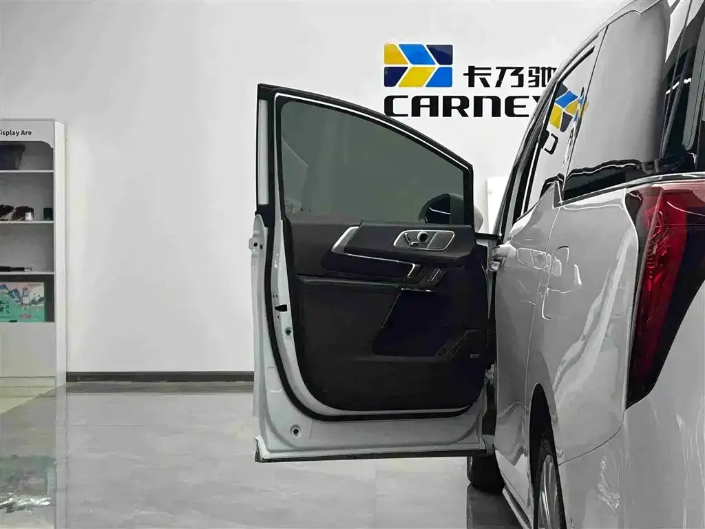 Buick Century 2023 из CN, фото 5