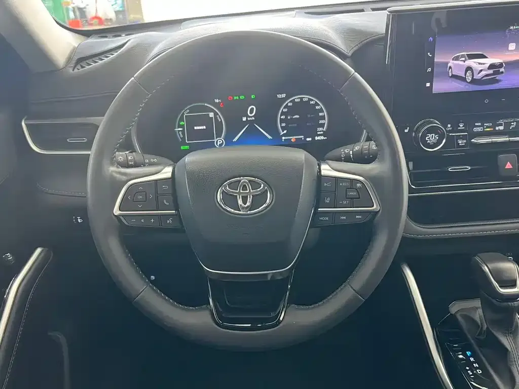 Toyota Highlander 2024 из CN, фото 2