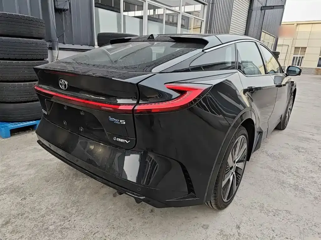 Toyota bZ5 2025 из CN, фото 9