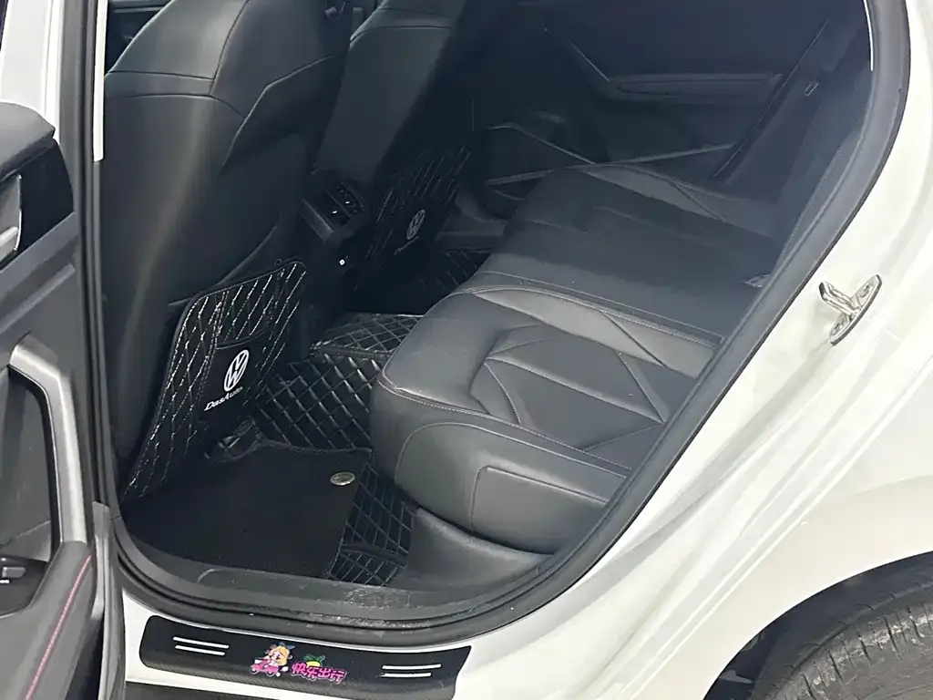 Volkswagen Lavida 2024 из CN, фото 3