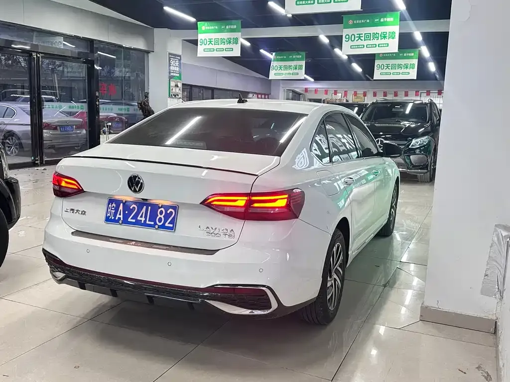 Volkswagen Lavida 2024 из CN, фото 7