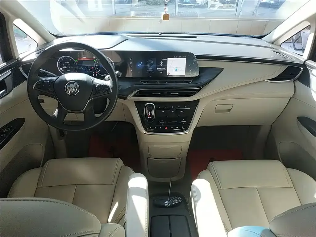 Buick GL8 2022 из CN, фото 3