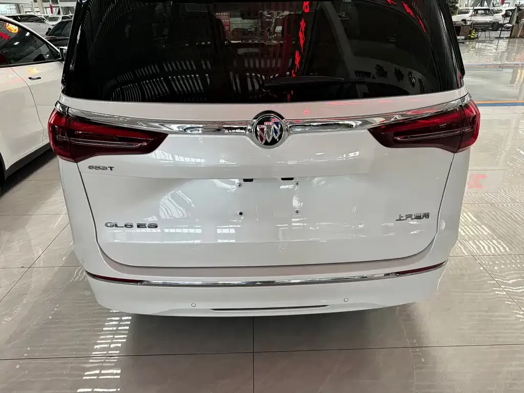 Buick GL8 2022 из CN, фото 8