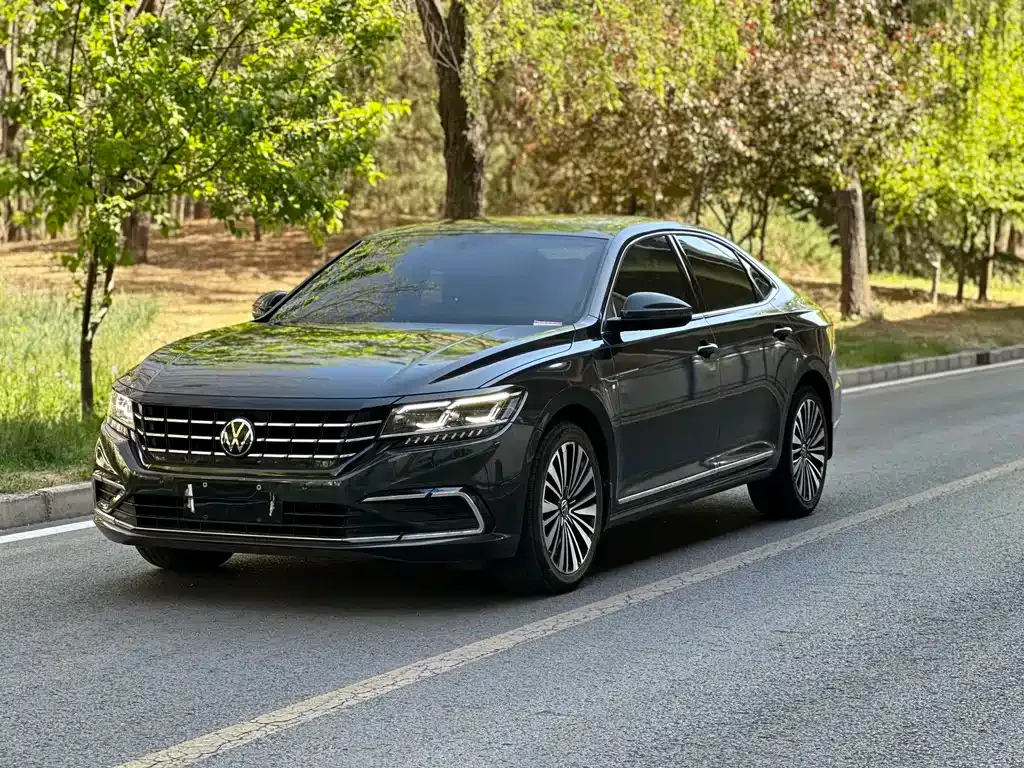 Volkswagen Passat 2021 из CN, фото 1