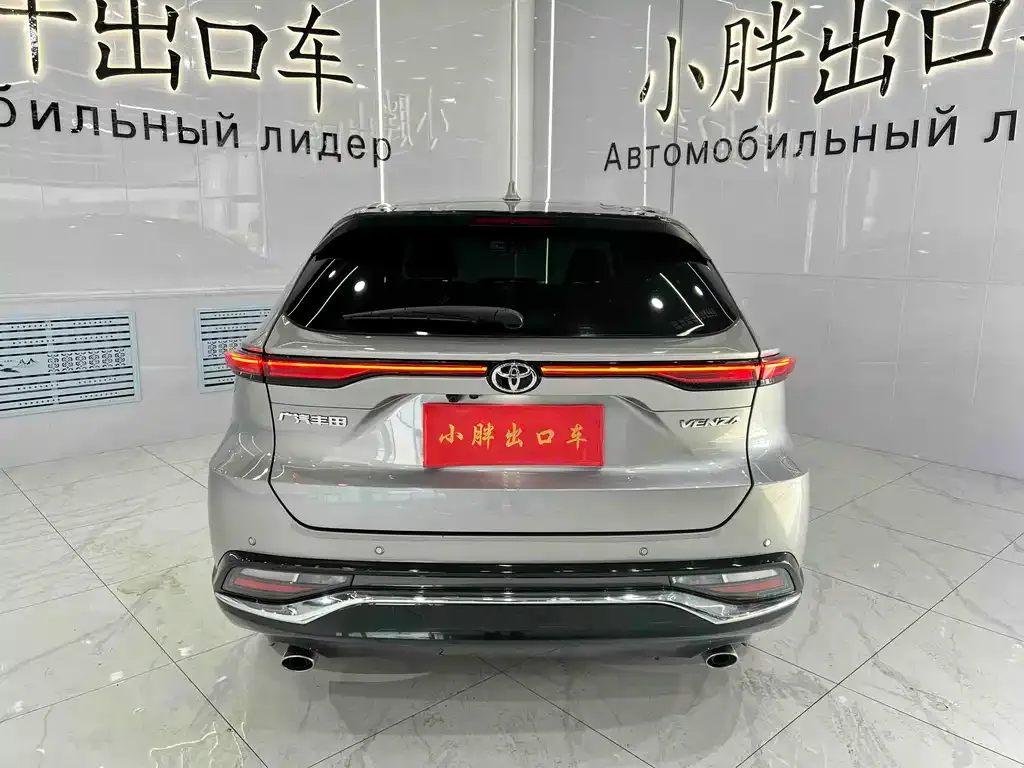 Toyota Venza — фото 2
