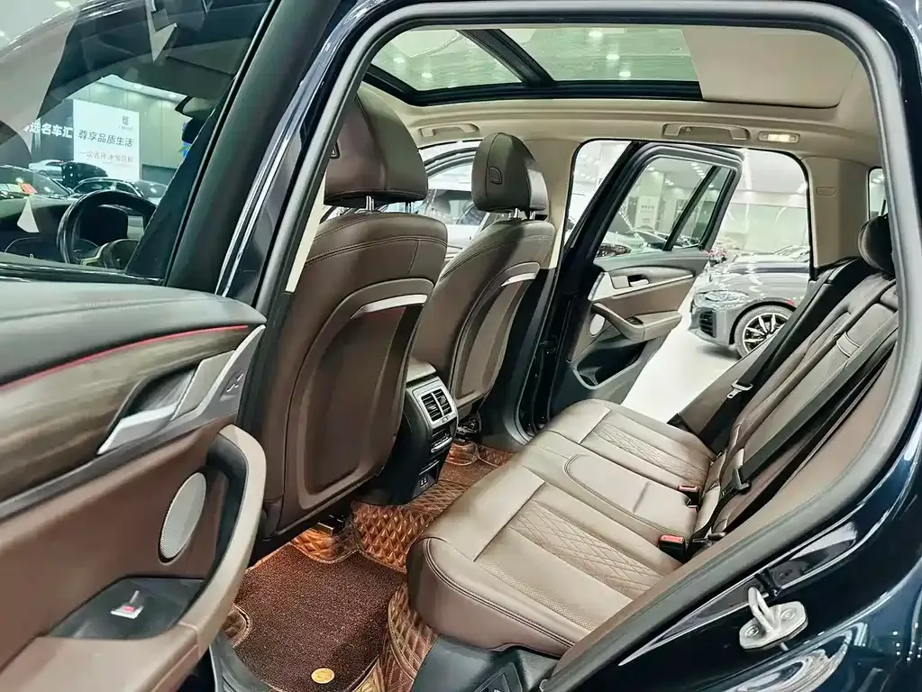 BMW X3 2021 из CN, фото 9
