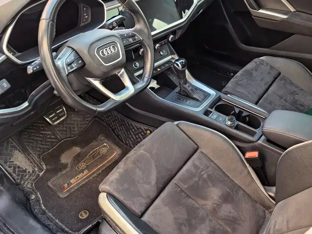 Audi Q3 2022 из CN, фото 3
