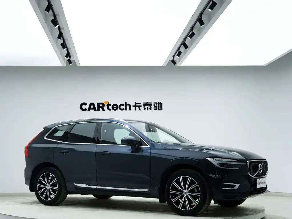 Volvo XC60 — фото 2