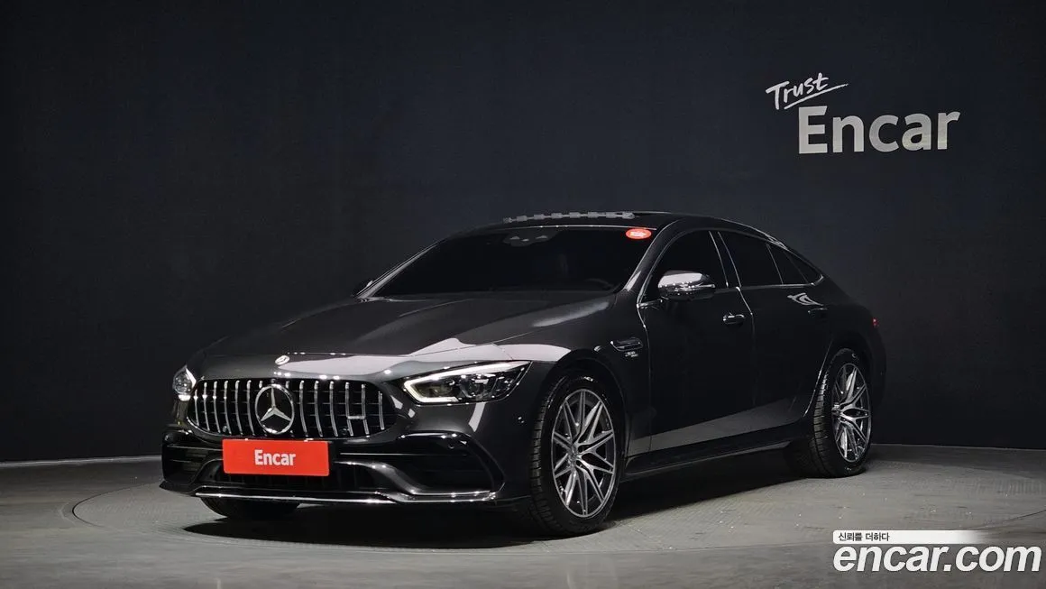 Mercedes-Benz AMG GT — фото 1