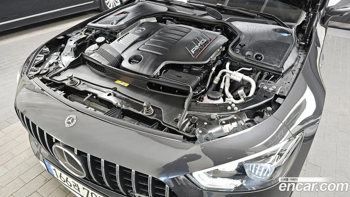 Mercedes-Benz AMG GT — фото 8