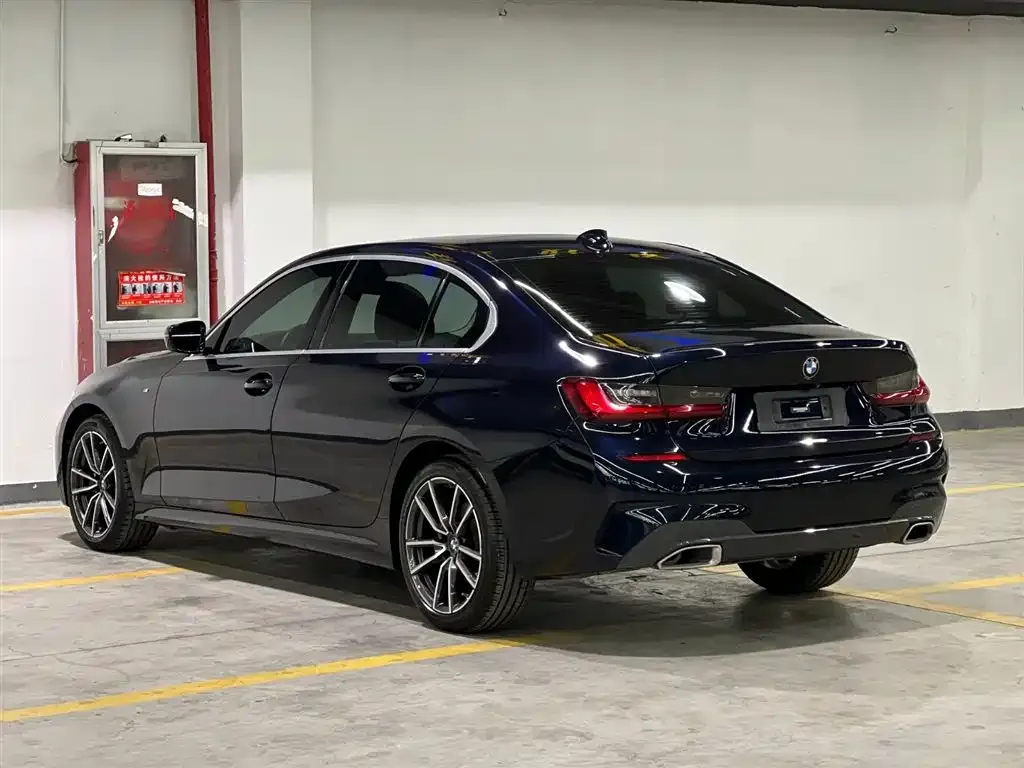 BMW 3 Series 2022 из CN, фото 4