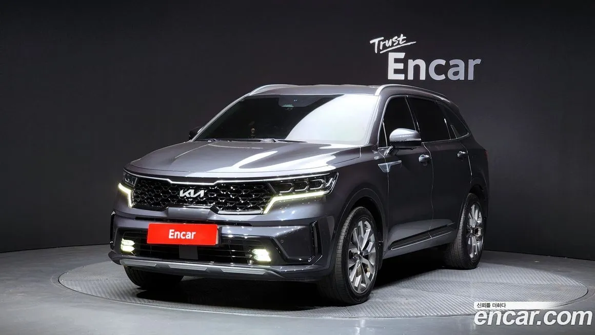 Kia Sorento — фото 1