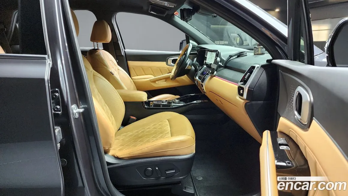 Kia Sorento — фото 10