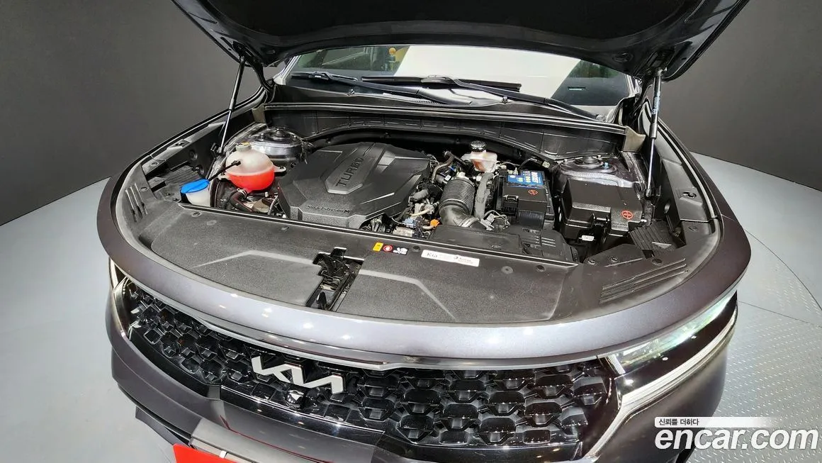 Kia Sorento — фото 6