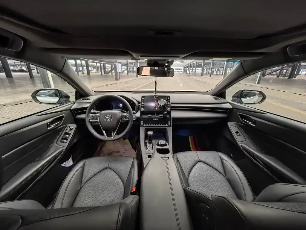 Toyota Avalon 2021 из CN, фото 9