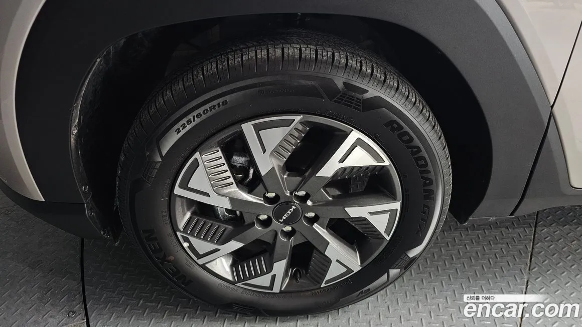KG Mobility (Ssangyong) Torres — фото 3