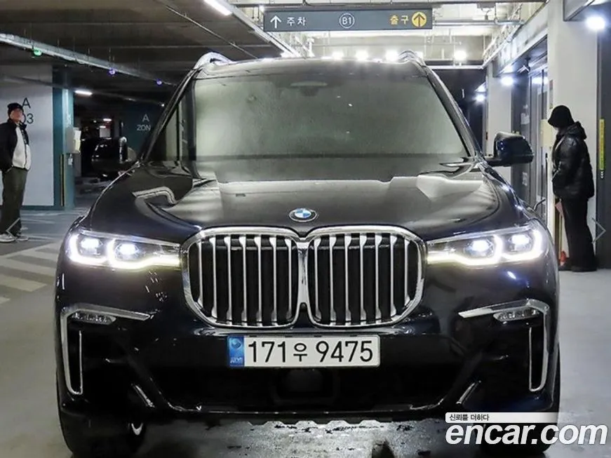 BMW X7 — фото 2