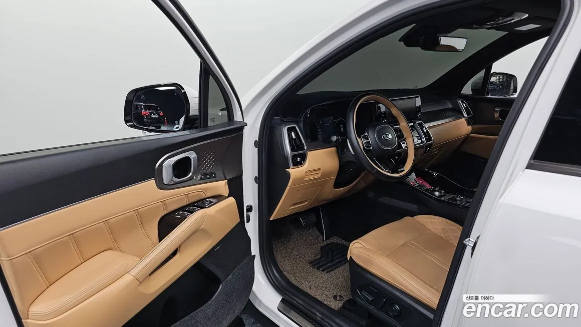 Kia Sorento — фото 6