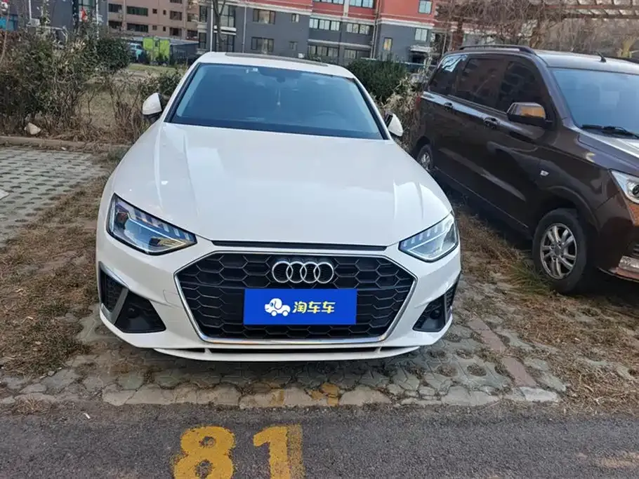 Audi A4L 2021 из CN, фото 8