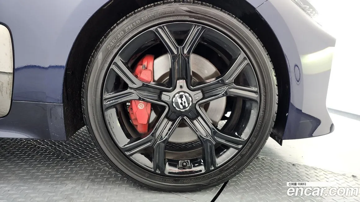 Kia Stinger — фото 10