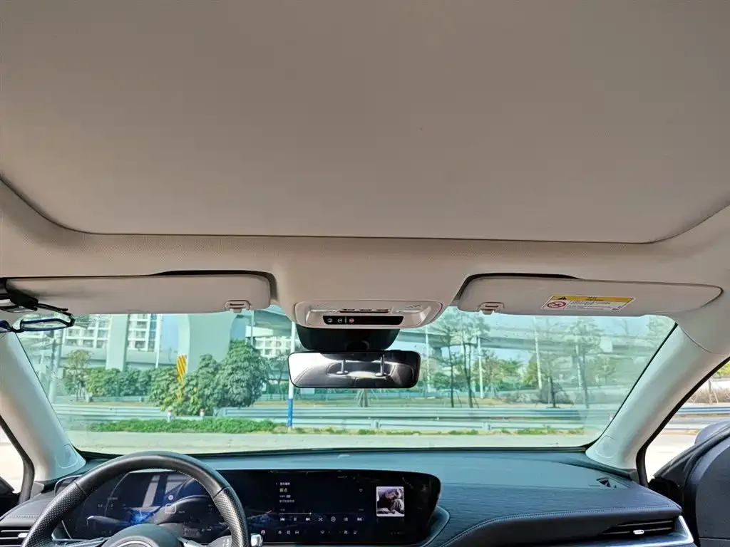 Buick LaCrosse 2024 из CN, фото 10