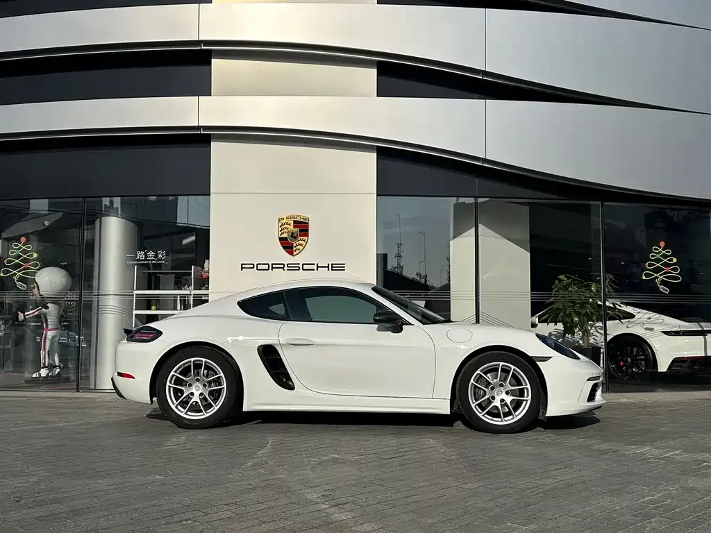 Porsche 718 2022 из CN, фото 6