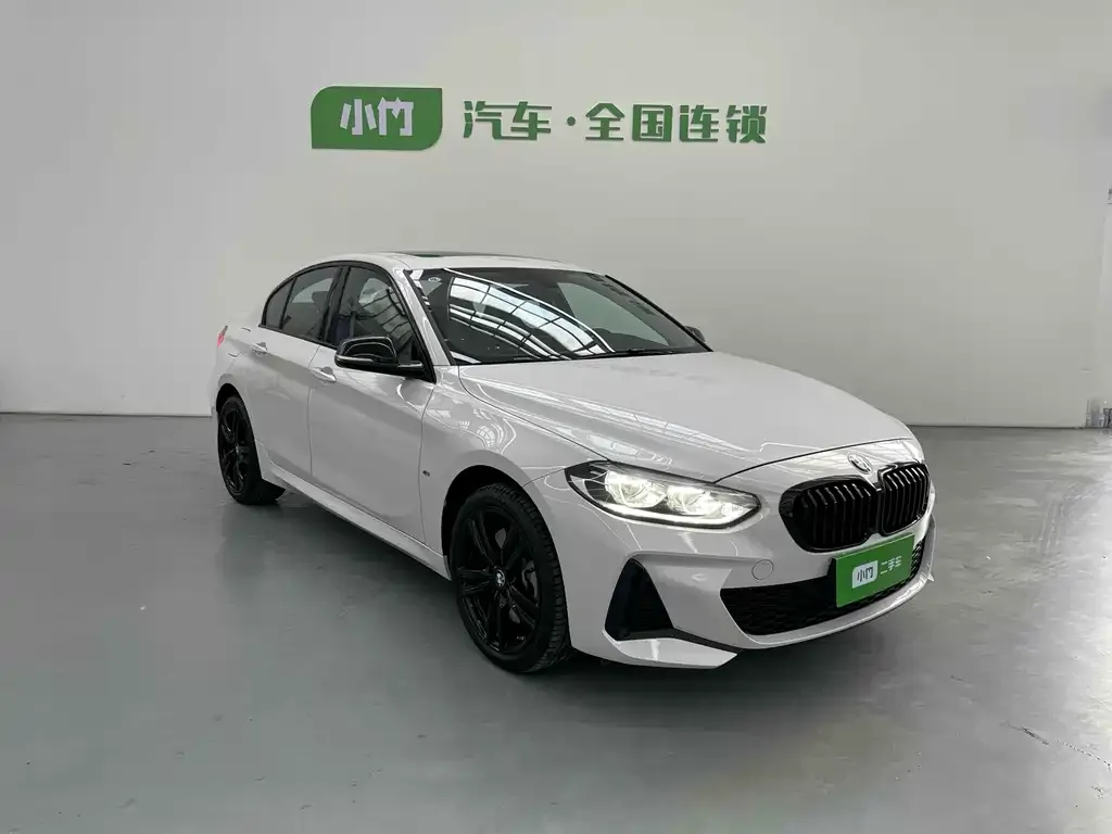 BMW 1 Series 2022 из CN, фото 3