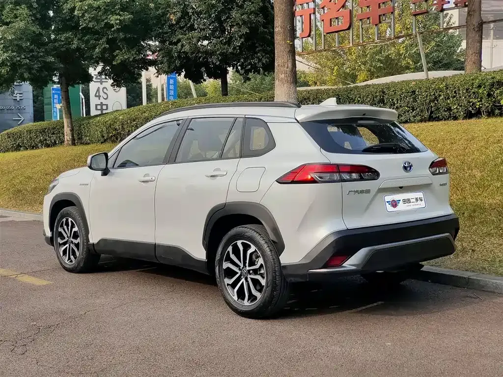 Toyota Frontlander 2023 из CN, фото 6