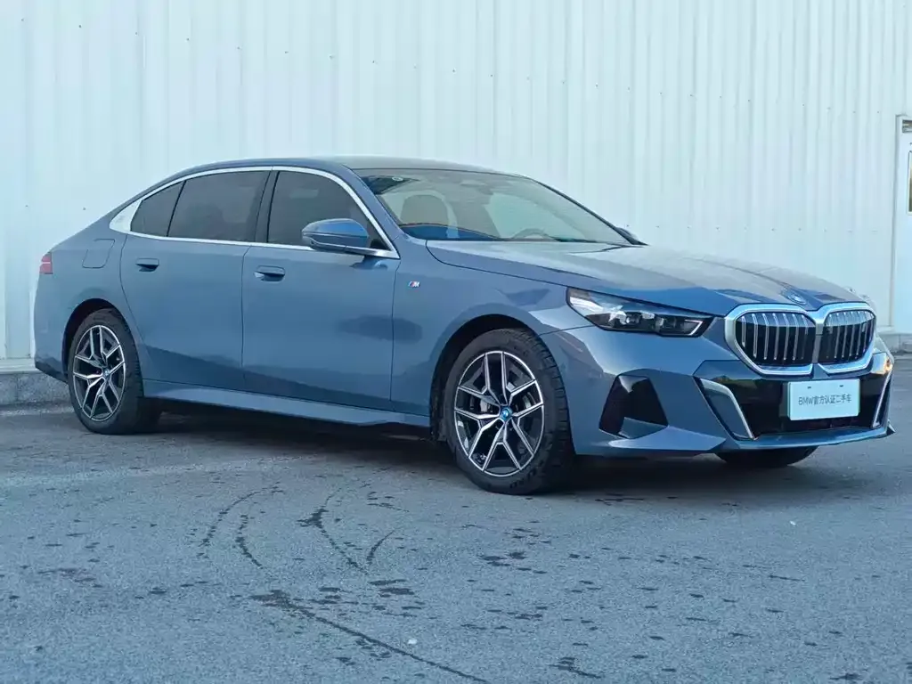 BMW i5 2025 из CN, фото 9