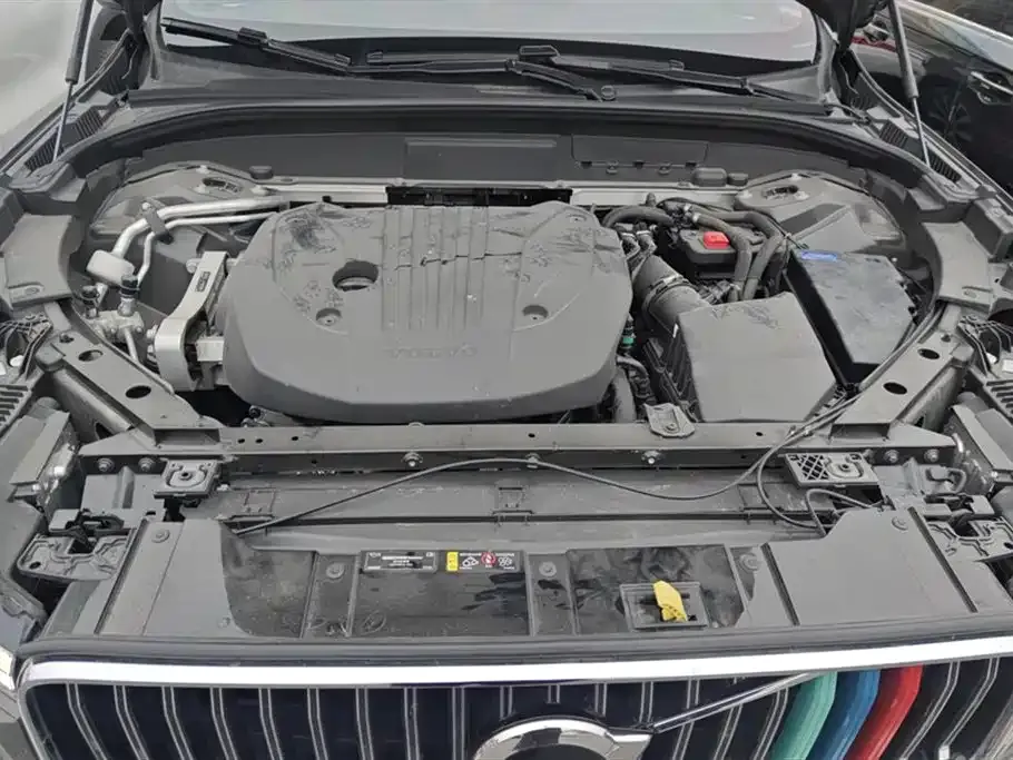 Volvo XC60 2022 из CN, фото 5