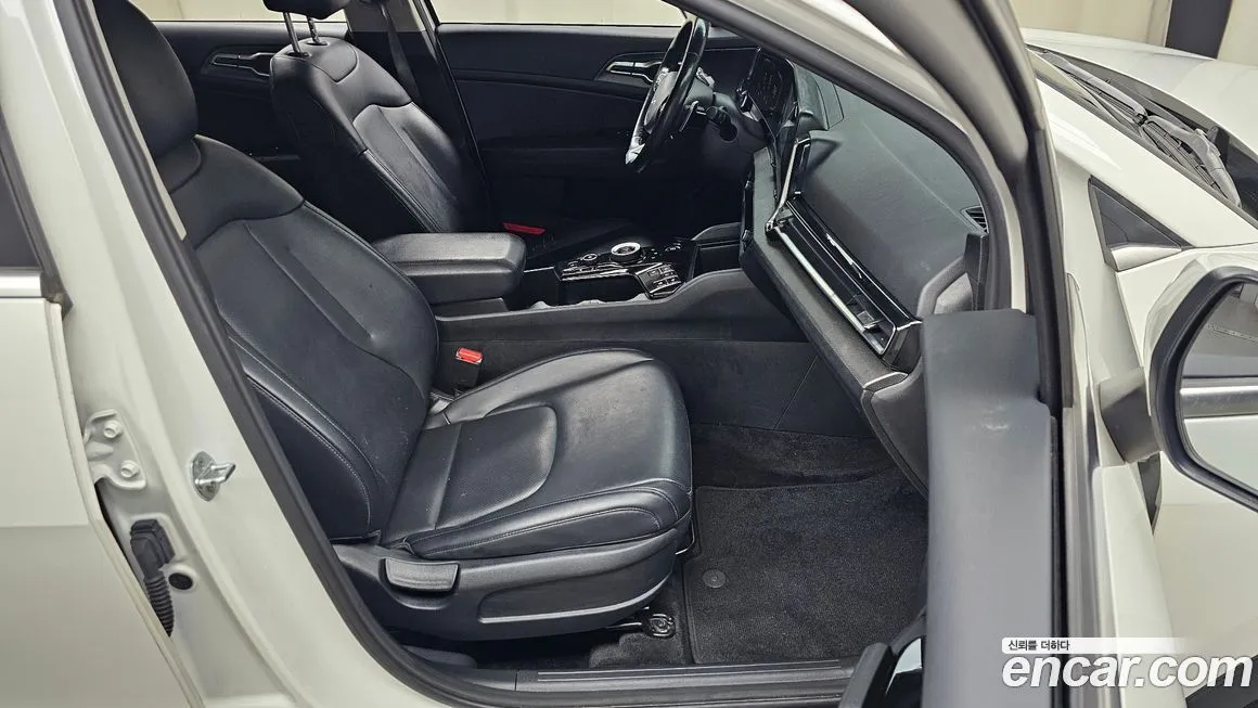 Kia Sportage — фото 10