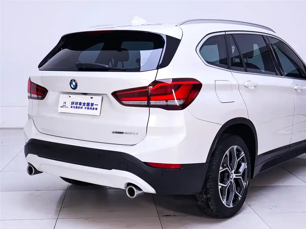 BMW X1 2021 из CN, фото 8