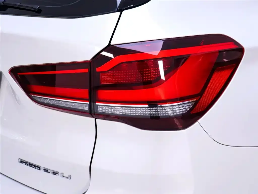 BMW X1 2021 из CN, фото 9