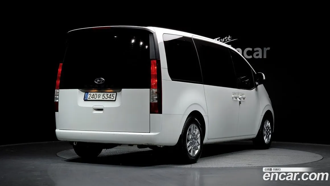 Hyundai Staria — фото 10
