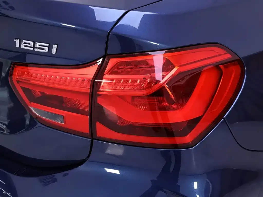 BMW 1 Series 2021 из CN, фото 4