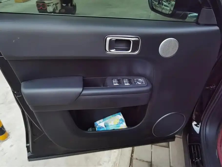Li Auto L8 2023 из CN, фото 2