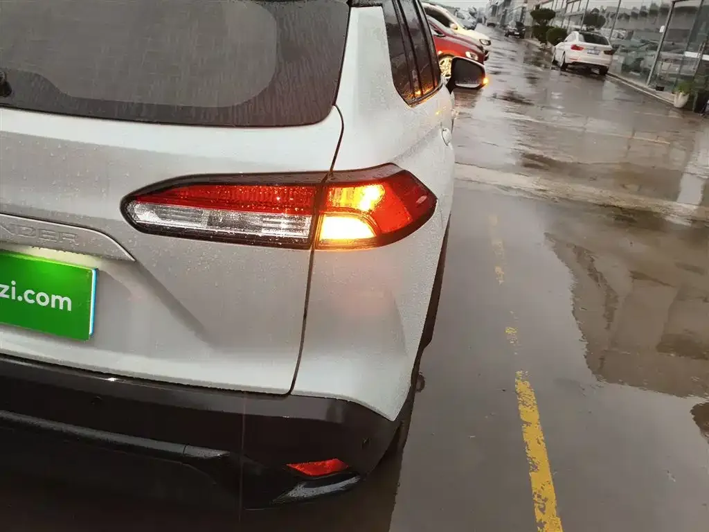 Toyota Frontlander 2024 из CN, фото 6