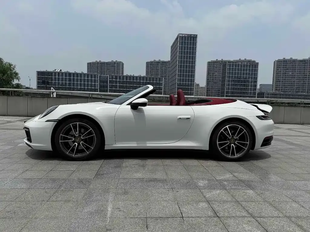 Porsche 911 2023 из CN, фото 3