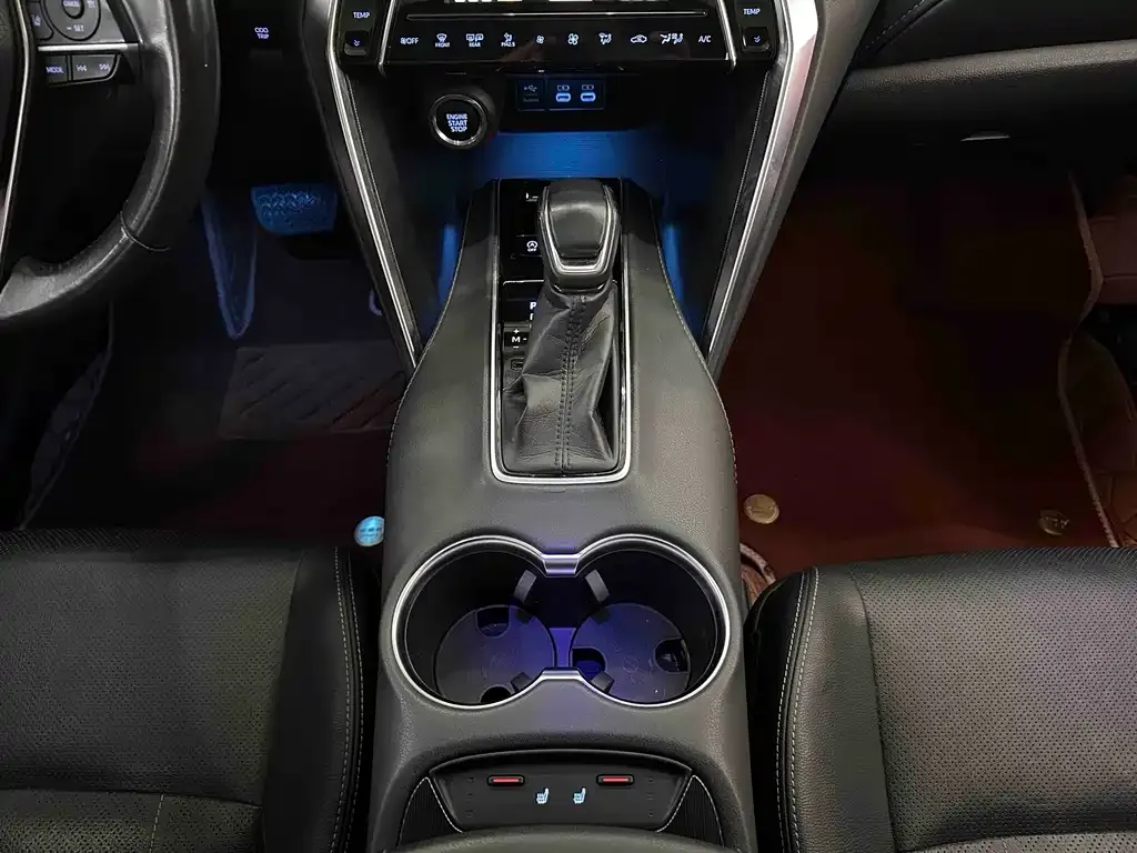 Toyota Harrier 2022 из CN, фото 10