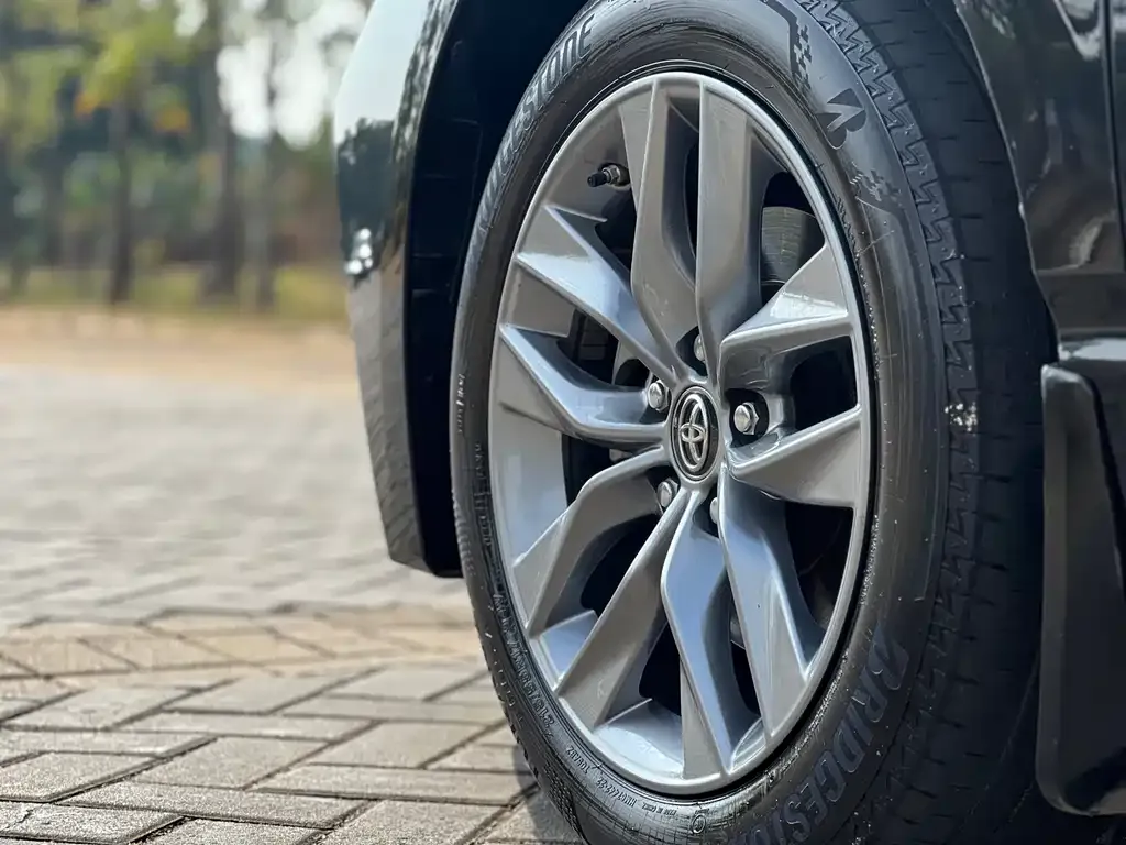 Toyota Avalon 2022 из CN, фото 10